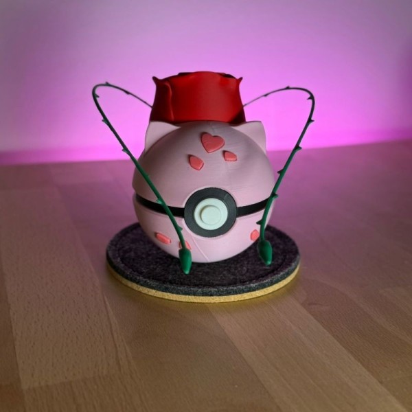 0001 - Bulbizarre Pink Ball