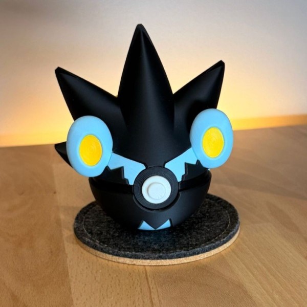 0405 - Luxray Ball